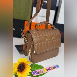 🔥SOLD🆕STEVE MADDEN🌼 Tan Quilted Crossbody Bag